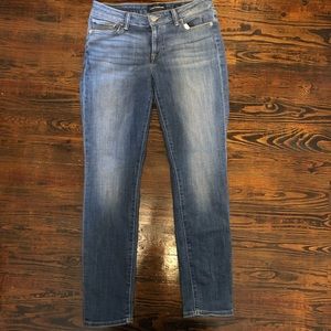 Lucky Brand Jeans size 27